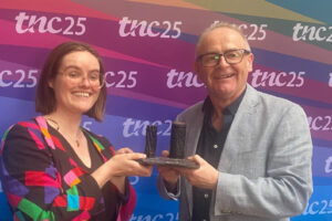 Ronan Byrne, CEO HEAnet, presented with the GÉANT Community Award by Charlie van Genuchten (SURF) at TNC25, held in Brighton, UK