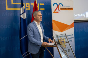 Professor Enis Kochan